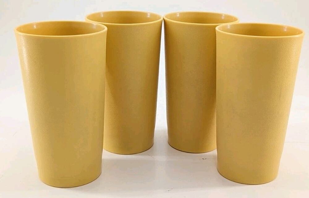 4 Tupperware Tumblers #873 Tumblers 12 oz Vintage Harvest Gold Yellow Cups